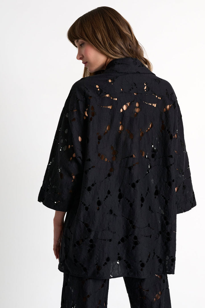 Modern Lace Shirt 02 / 800 Black