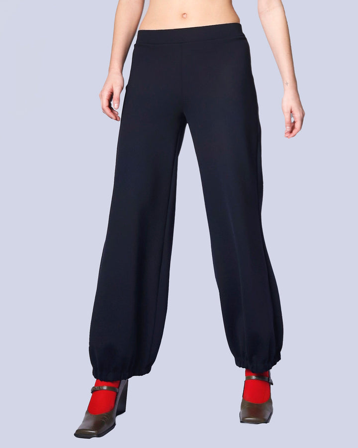 Maison Marie Saint Pierre | Pants | MAVALONA | Black | Cardigan | MORENZAE | Black