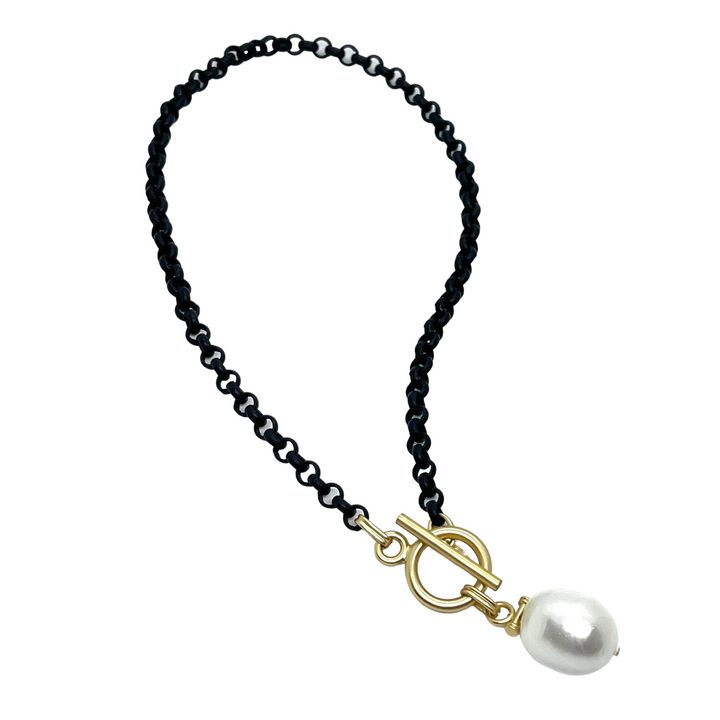 Cotton Pearl Bar Pendant Matte Black Chain Necklace