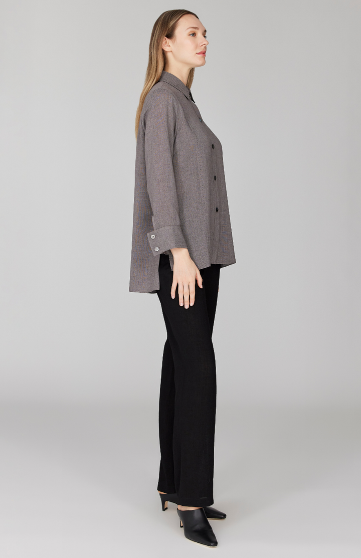 Morgan is 5' 11" and wearing Brass in size XS.