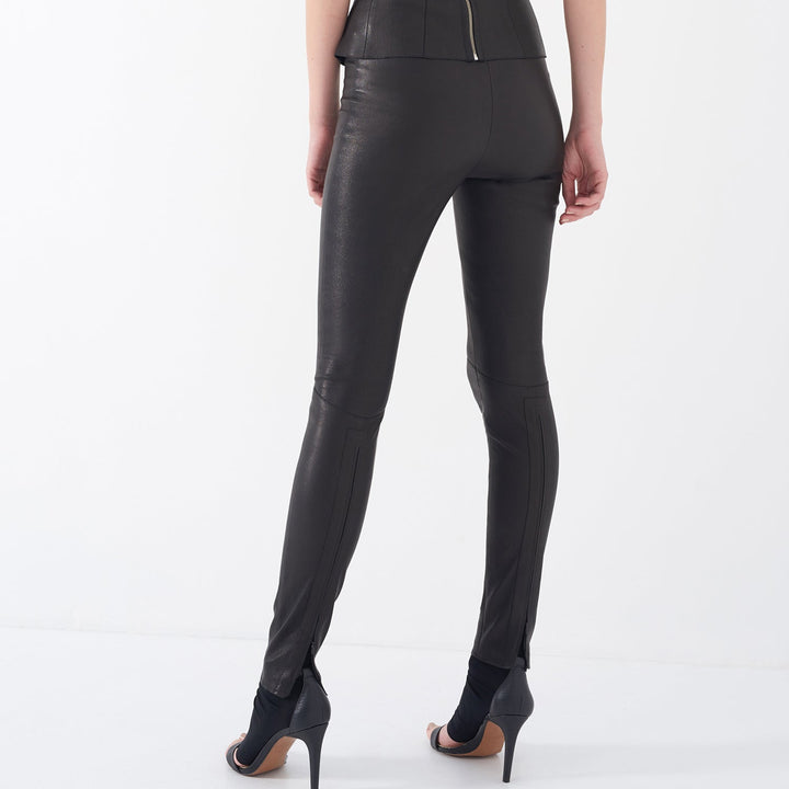 Maison Marie Saint Pierre | IZIA | Pants | Black