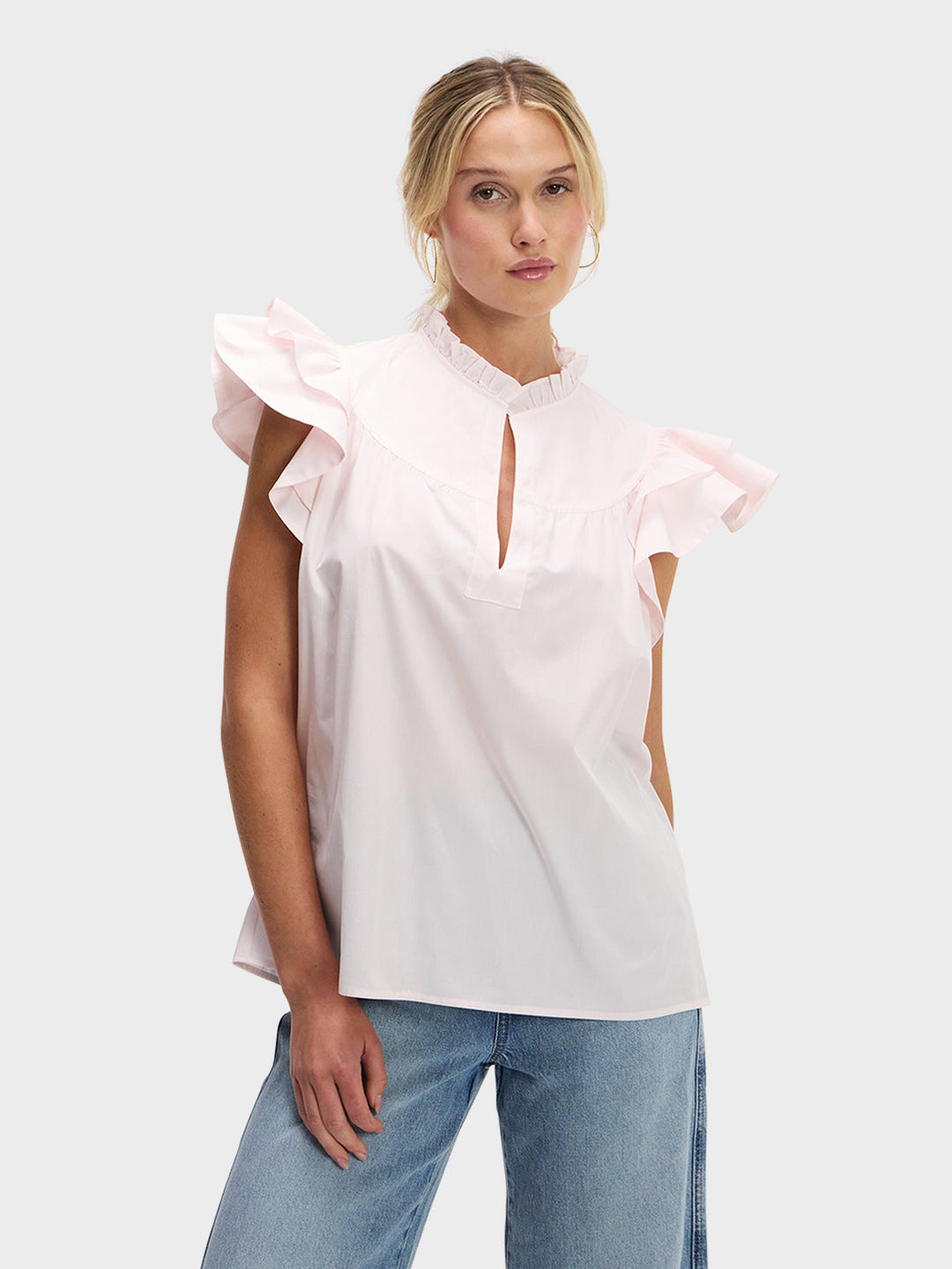 FLUTTER SLEEVE: A TOUCH OF PINK