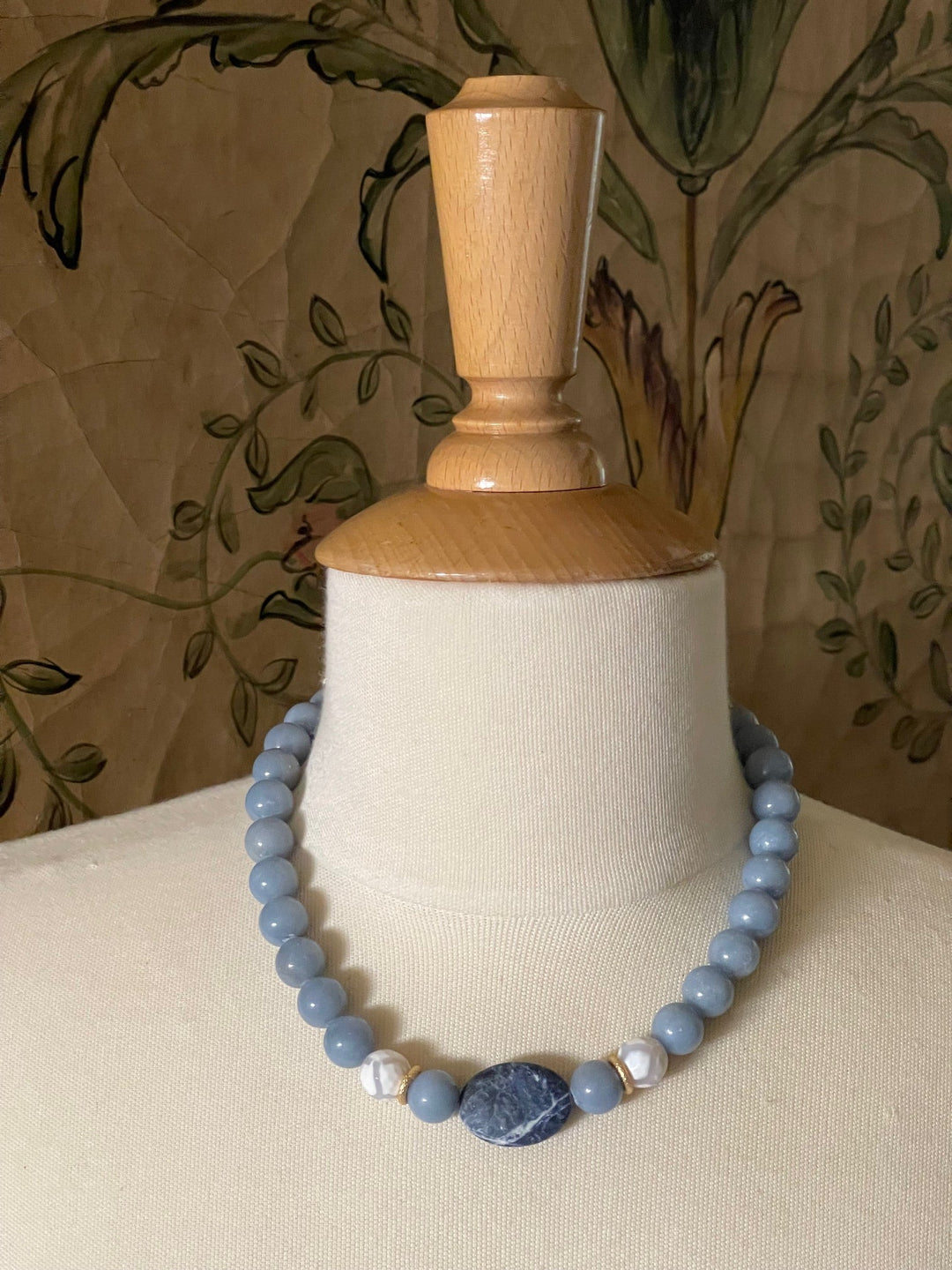 Blue Jade and White Giraffe Beaded Necklace with Sodalite Center Stone