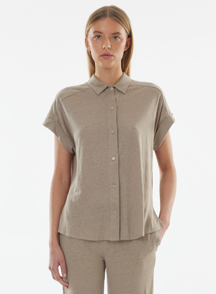 Stretch Linen Short Sleeve Shirt With Rolled Cuff - SHIRT - Majestic Filatures North America