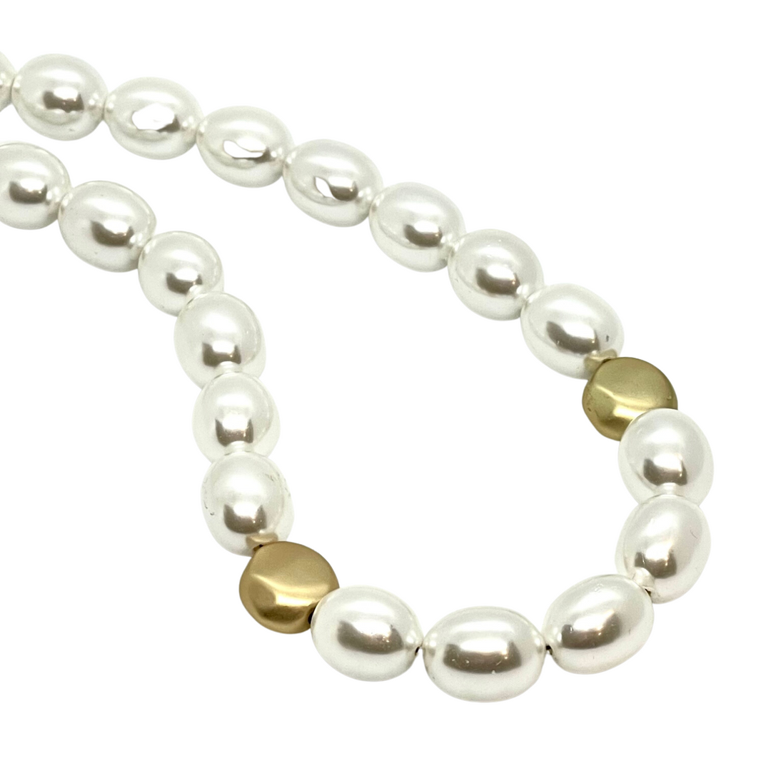 Mother of Pearl Pearls With Matte Gold Flat Bead Necklace