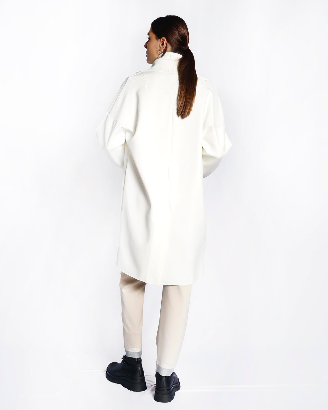 Pegasi Coat | White