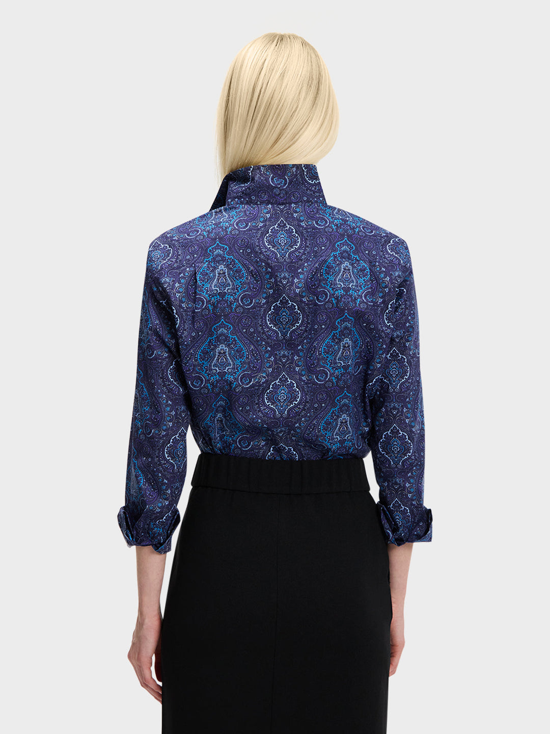 SIGNATURE: INDIGO GIRL