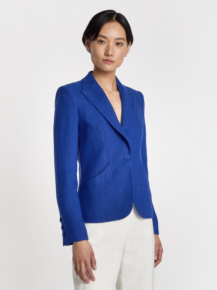 Short fitted linen jacket