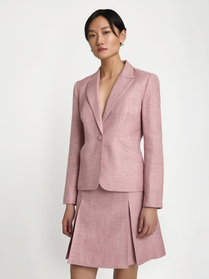 Short fitted linen jacket