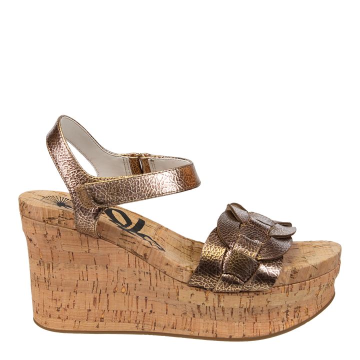 OTBT - CHARLESTON in GOLD Wedge Sandals