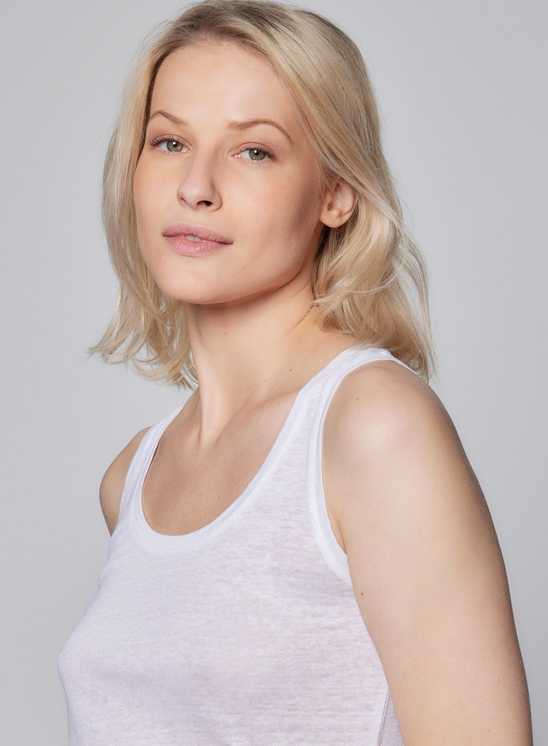 Stretch Linen Tank - TANK - Majestic Filatures North America