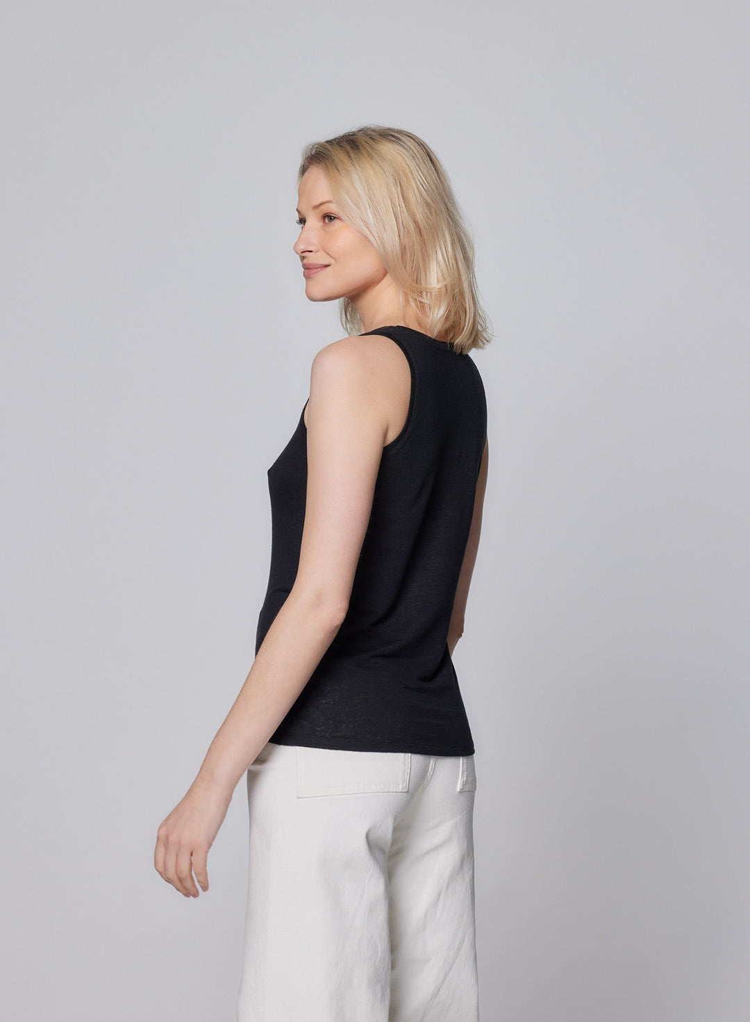 Stretch Linen Tank - TANK - Majestic Filatures North America