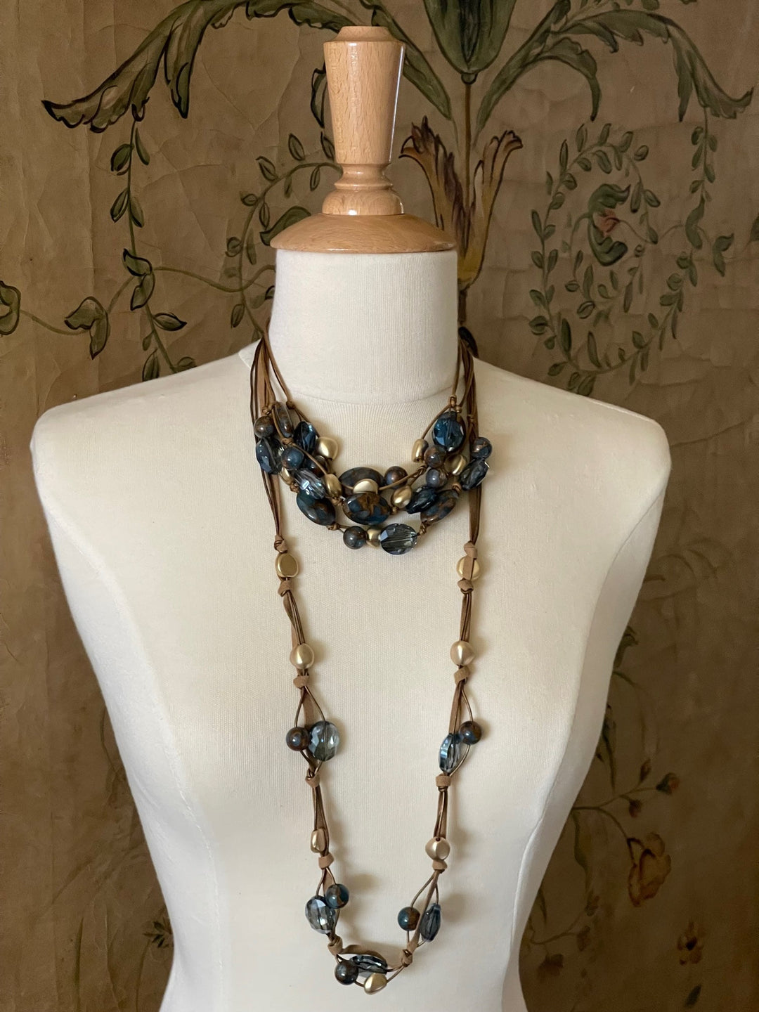 Teal Composite Quartz and Matte Gold Torsade Necklace