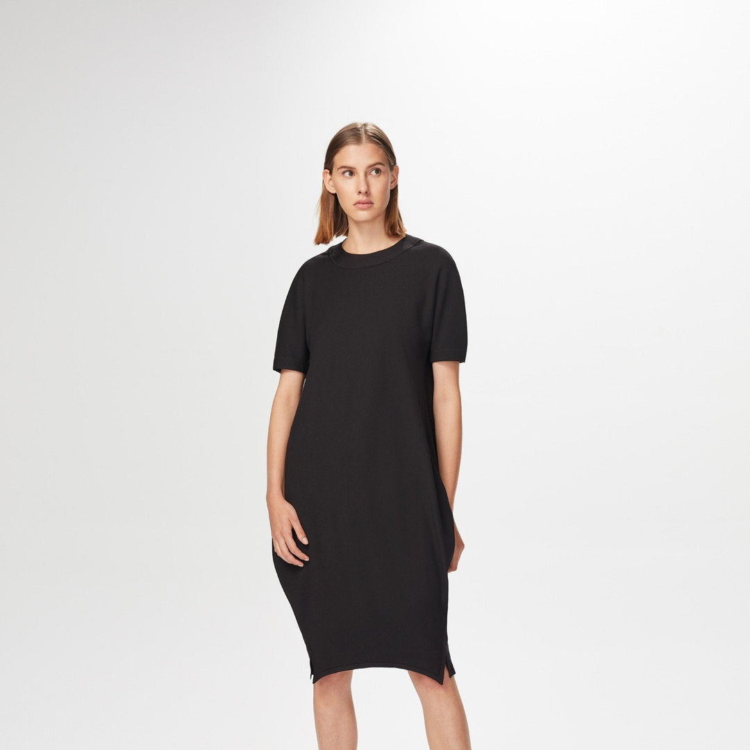 Robe Daroco | Black