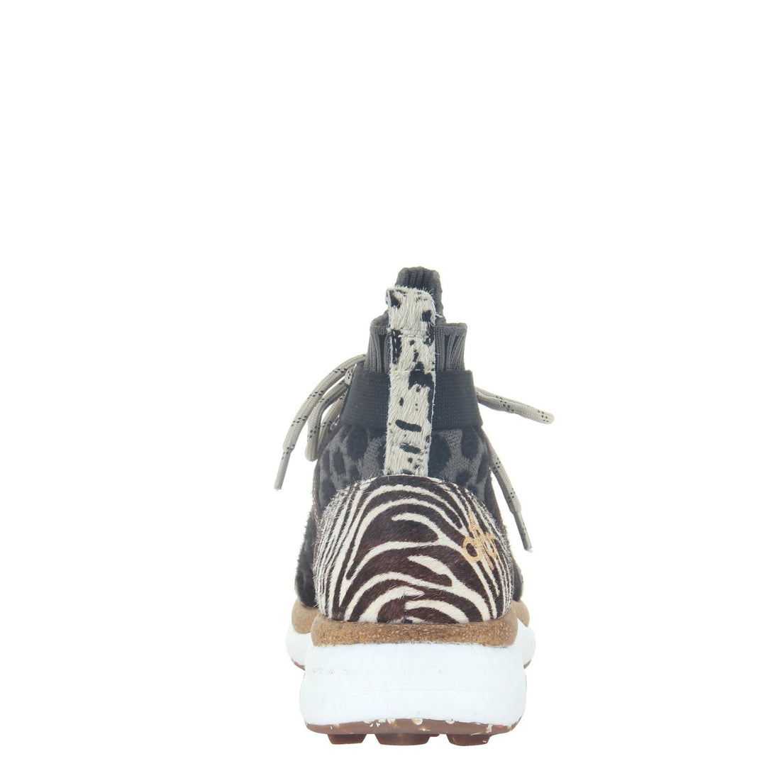 HYBRID in ANIMAL PRINT Sneakers