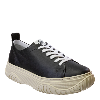 OTBT - PANGEA in BLACK Court Sneakers